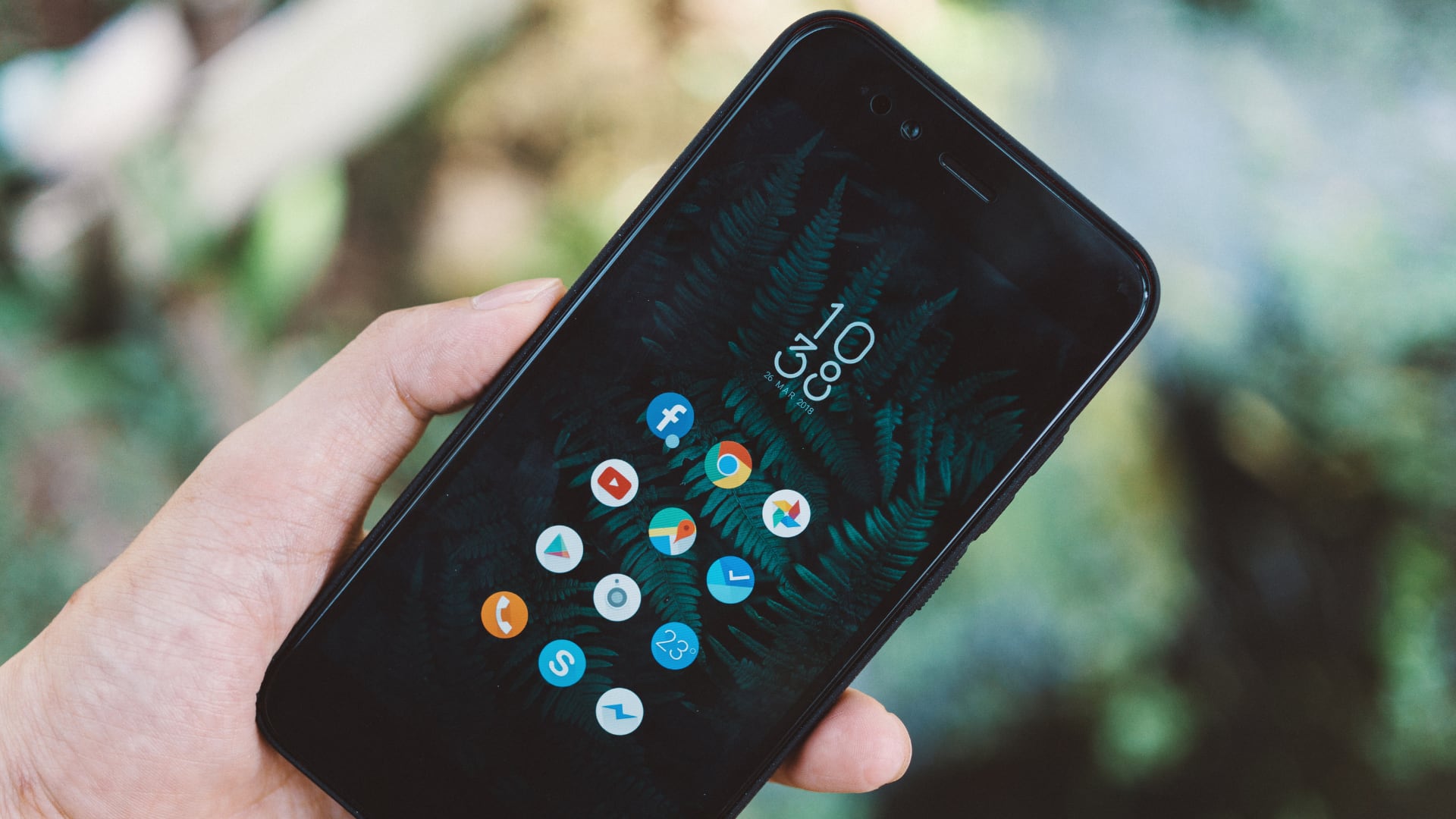 Mantener al menos 15% libre evita lentitud, fallas en apps y problemas al actualizar el sistema.