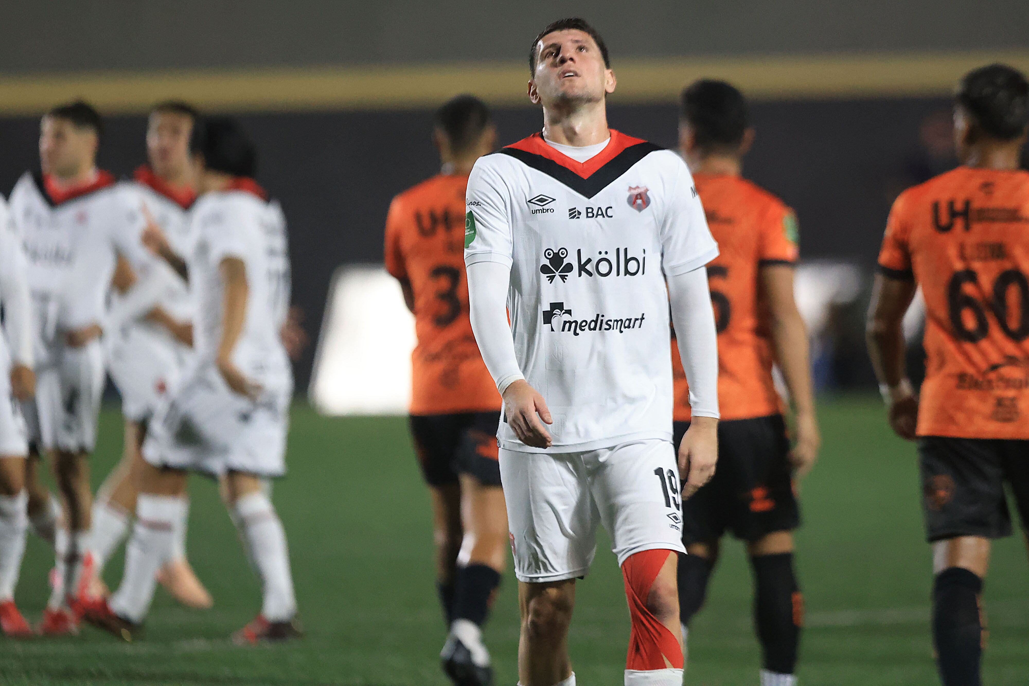 Puntarenas vs. Alajuelense