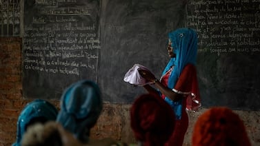 Así es como la falta de acceso a productos menstruales interrumpe la educación de las niñas