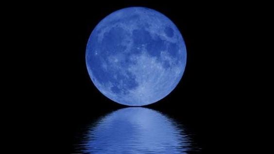 Luna Azul