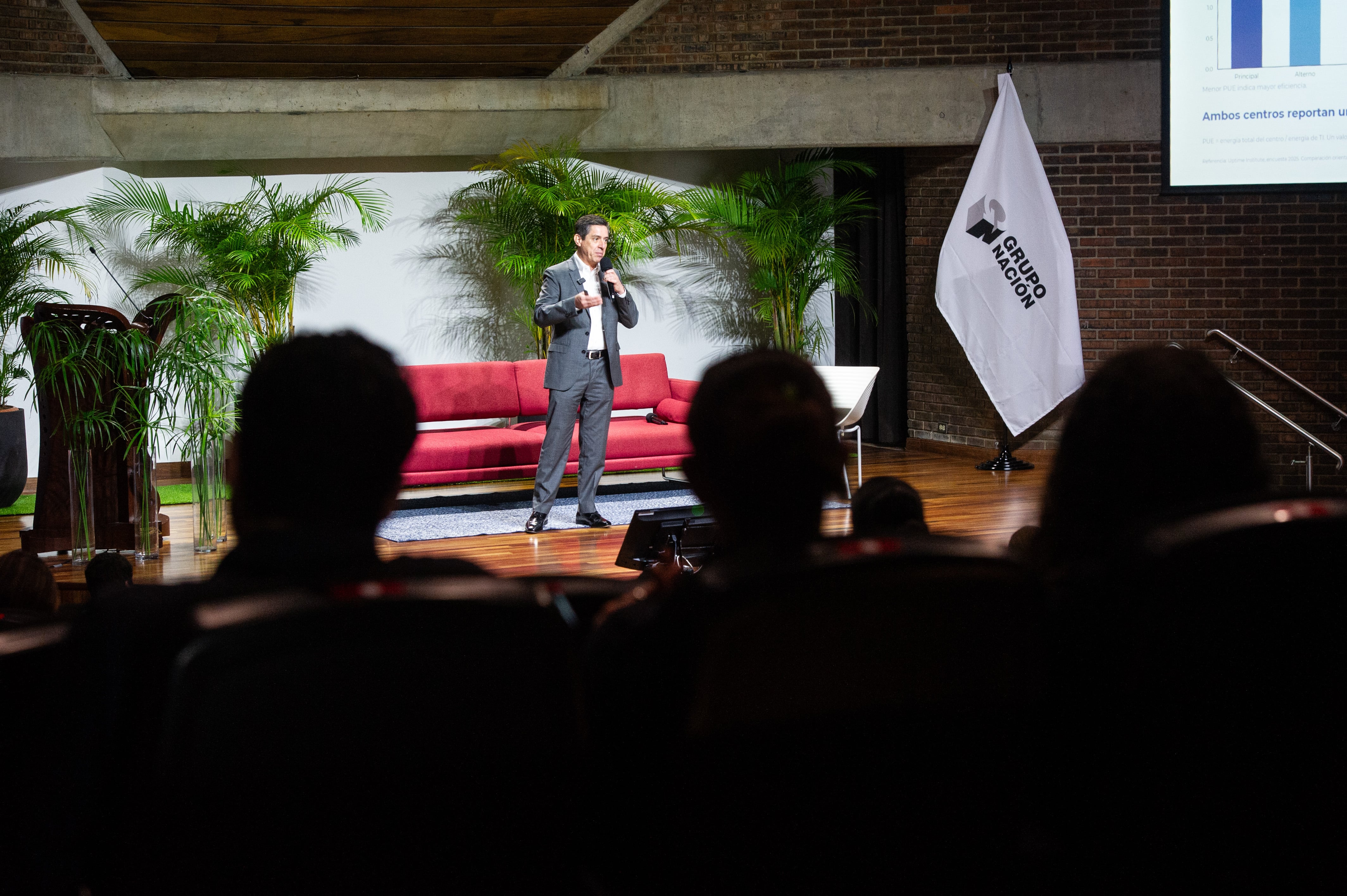 27/10/2026 EXPERIENCIAS LN, Colegio de Ingenieros y Arquitectos de Costa Rica, auditorio Jorge Manuel Brenes Oregón, Grupo Nación, Foro de Sustentabilidad De mitigar impactos a Regenerar valor, Los nuevos ejes de la competitividad empresarial, fotografía: Marvin Caravaca.