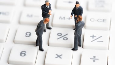 Cómo el exceso de regulación está destruyendo el empleo que dice proteger