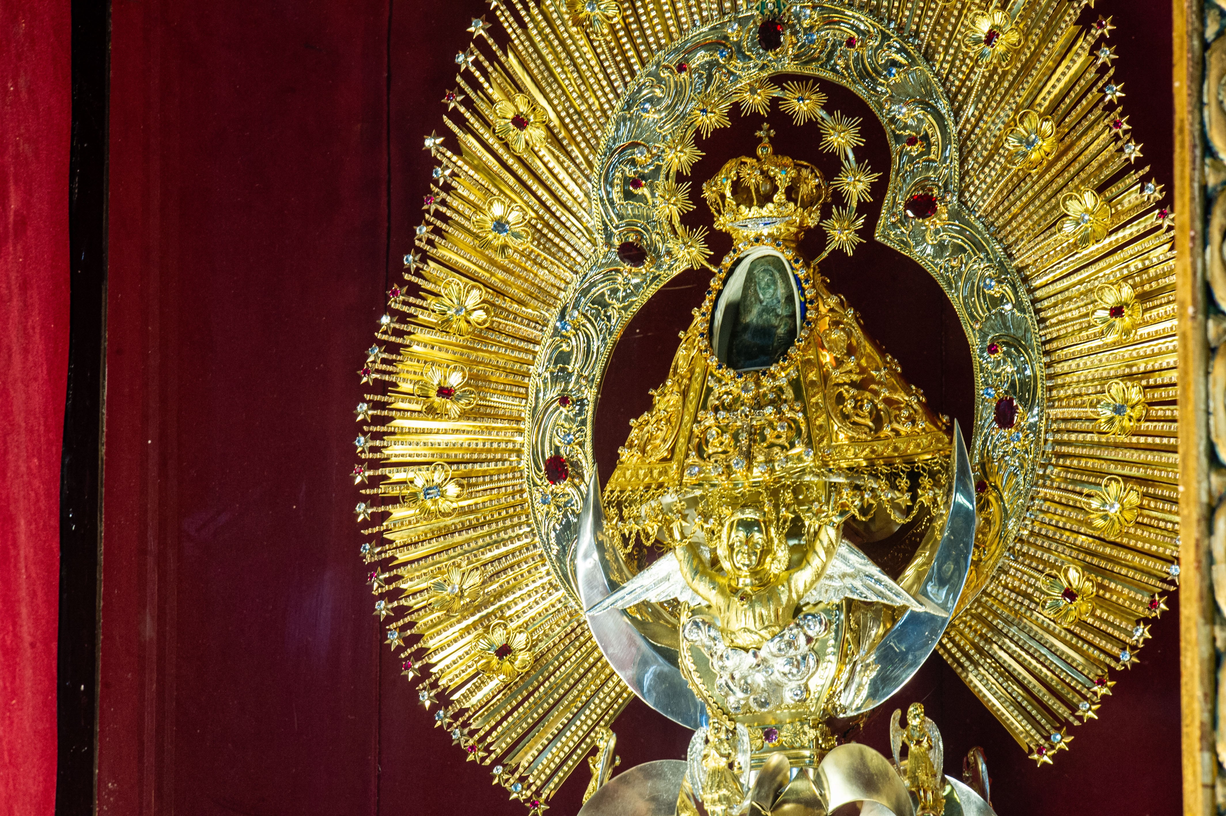 20/04/2026 Cartago, Basílica de los Angeles, Conmemoración del Centenario de la Coronación Pontificia de la imagen de Nuestra Señora de los Angeles, Patrona de Costa Rica, 1926 - 2026, entrevista con Pbro Ricardo Cerdas Guntanis, fotografía: Marvin Caravaca.