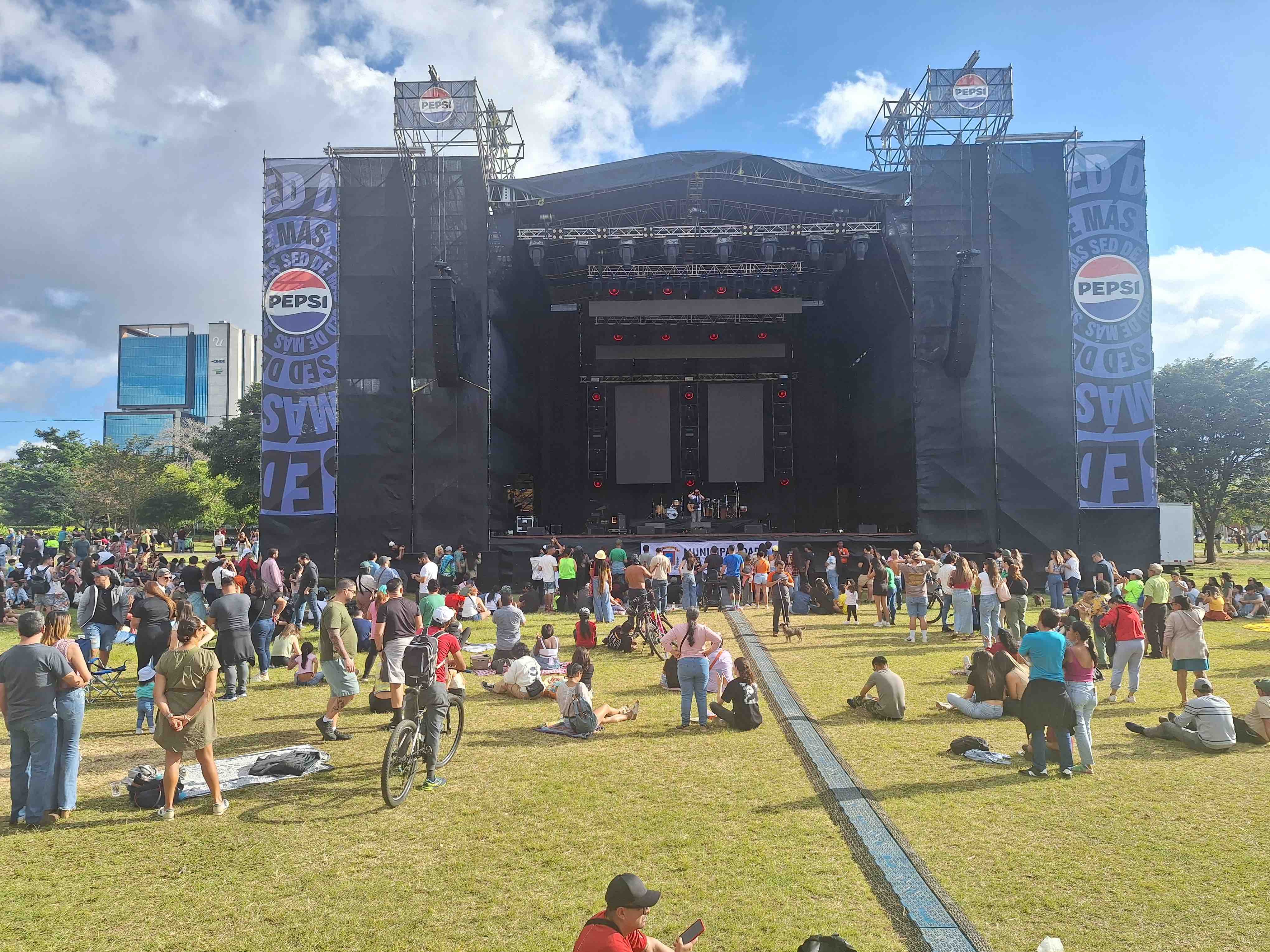 Festival de comida en La Sabana