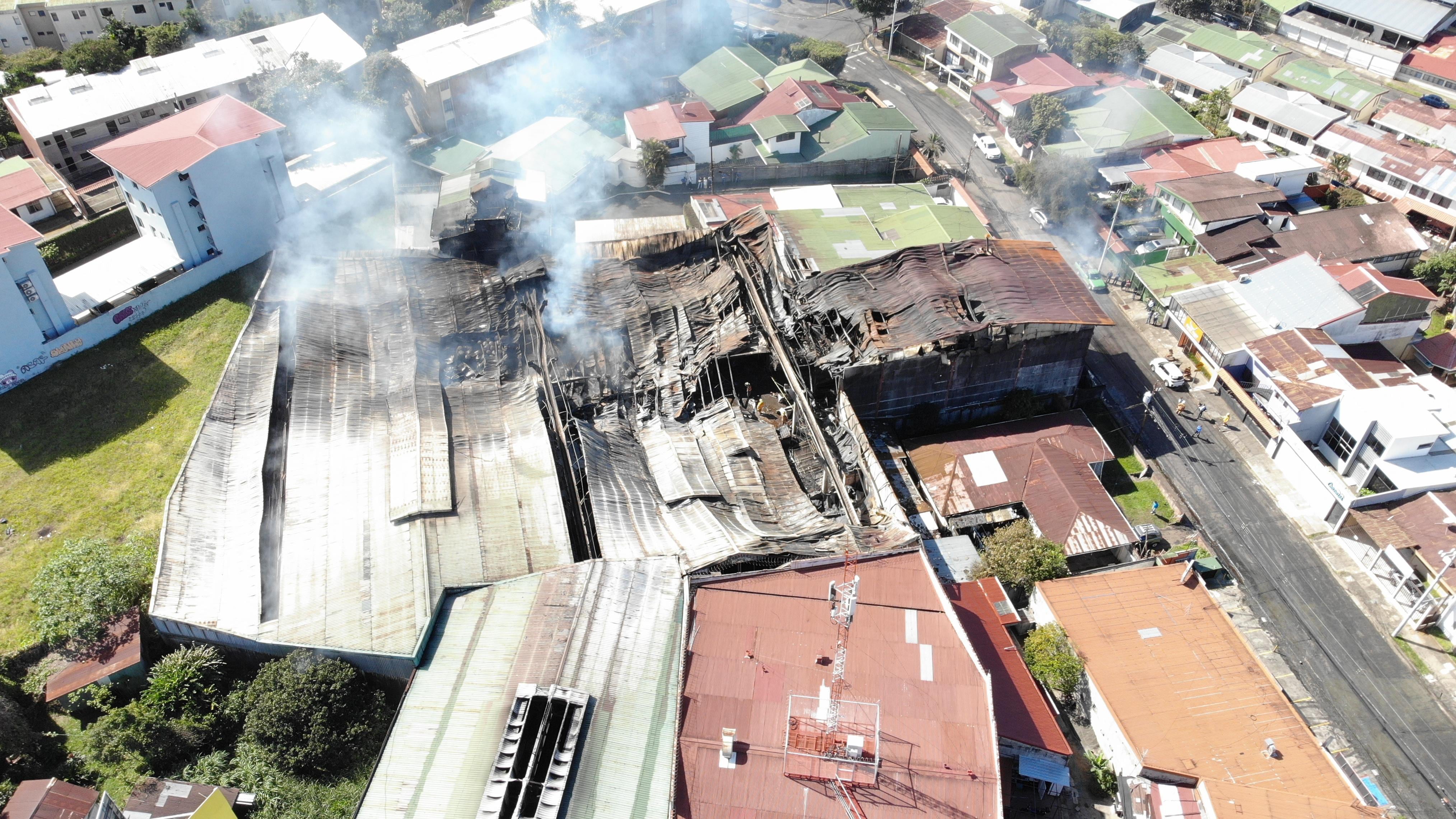 Vista aérea del incendio