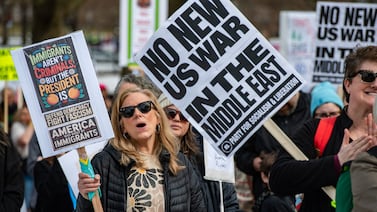 Petróleo supera los $100 por barril en medio de tensiones en Medio Oriente