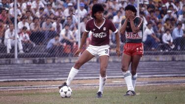 Saprissa y sus 90 años: Vea el gol que hizo El Indio Mayorga desde media cancha en partido internacional