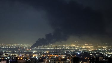 Estados Unidos e Israel atacan instalación petroquímica de Irán al acercarse ultimátum de Trump