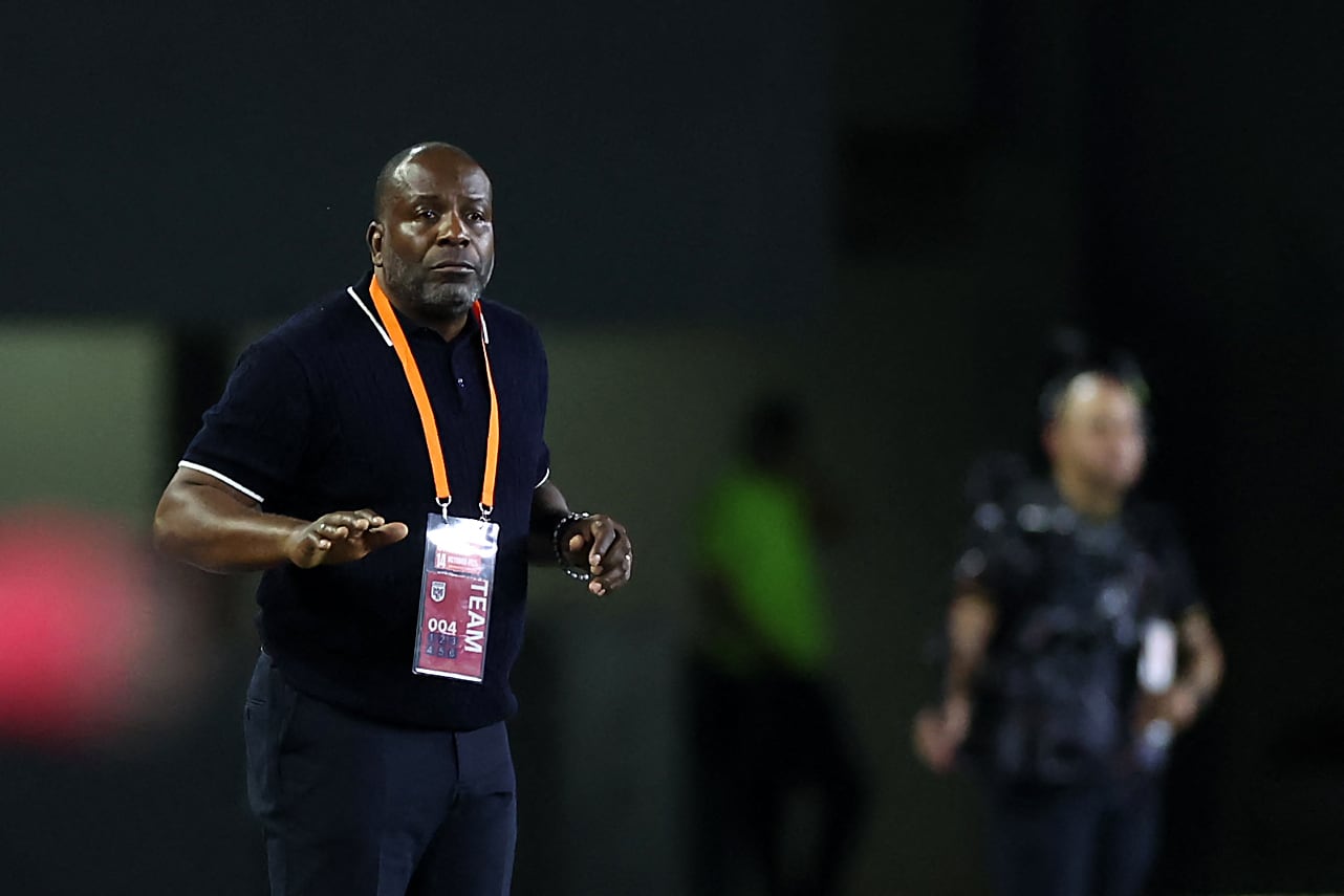 Stanley Menzo es el técnico de la Selección de Surinam. Él sueña con la clasificación al Mundial 2026.