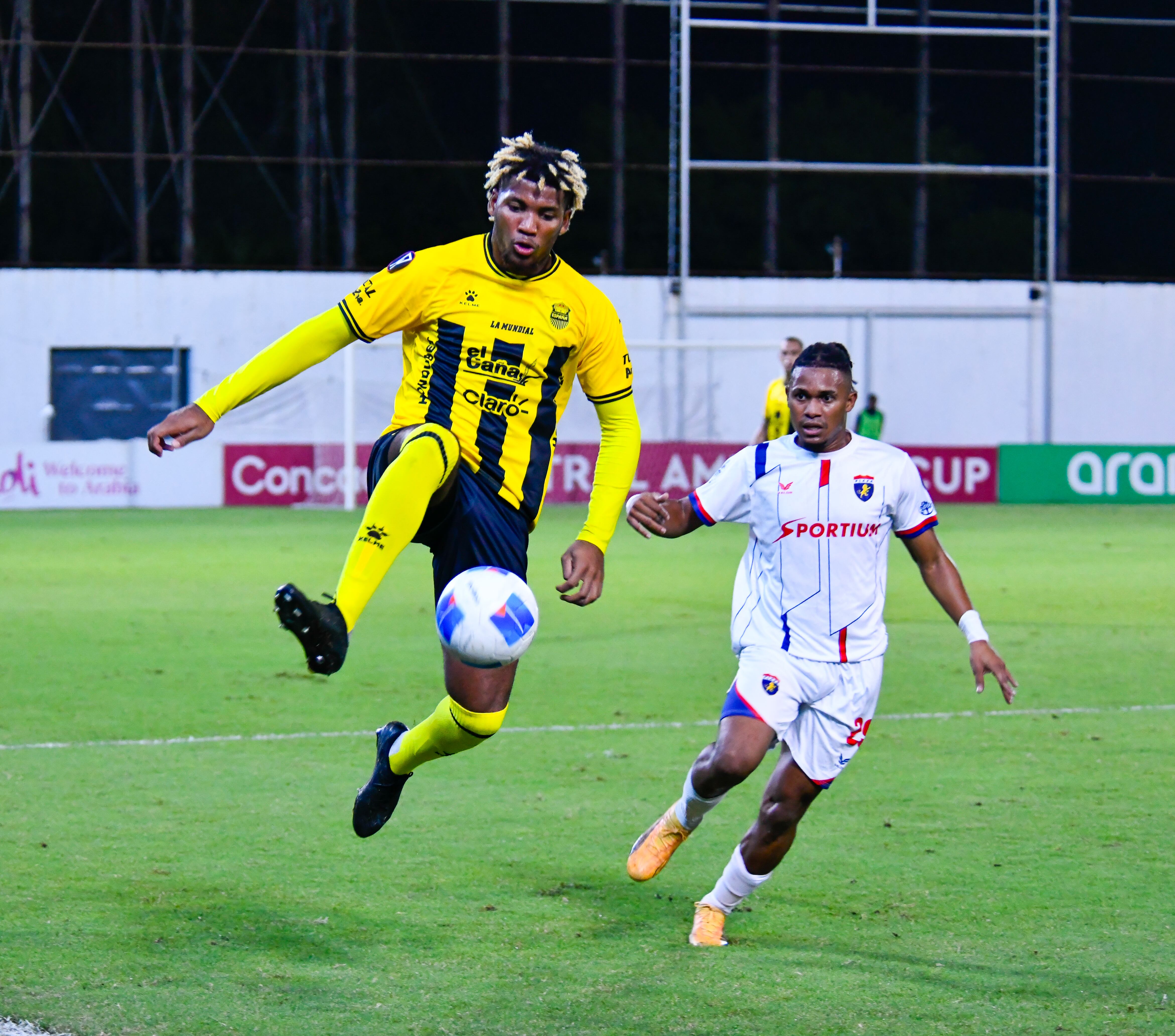 Real España de Honduras cayó ante Plaza Amador de Panamá por la Copa Centroamericana.