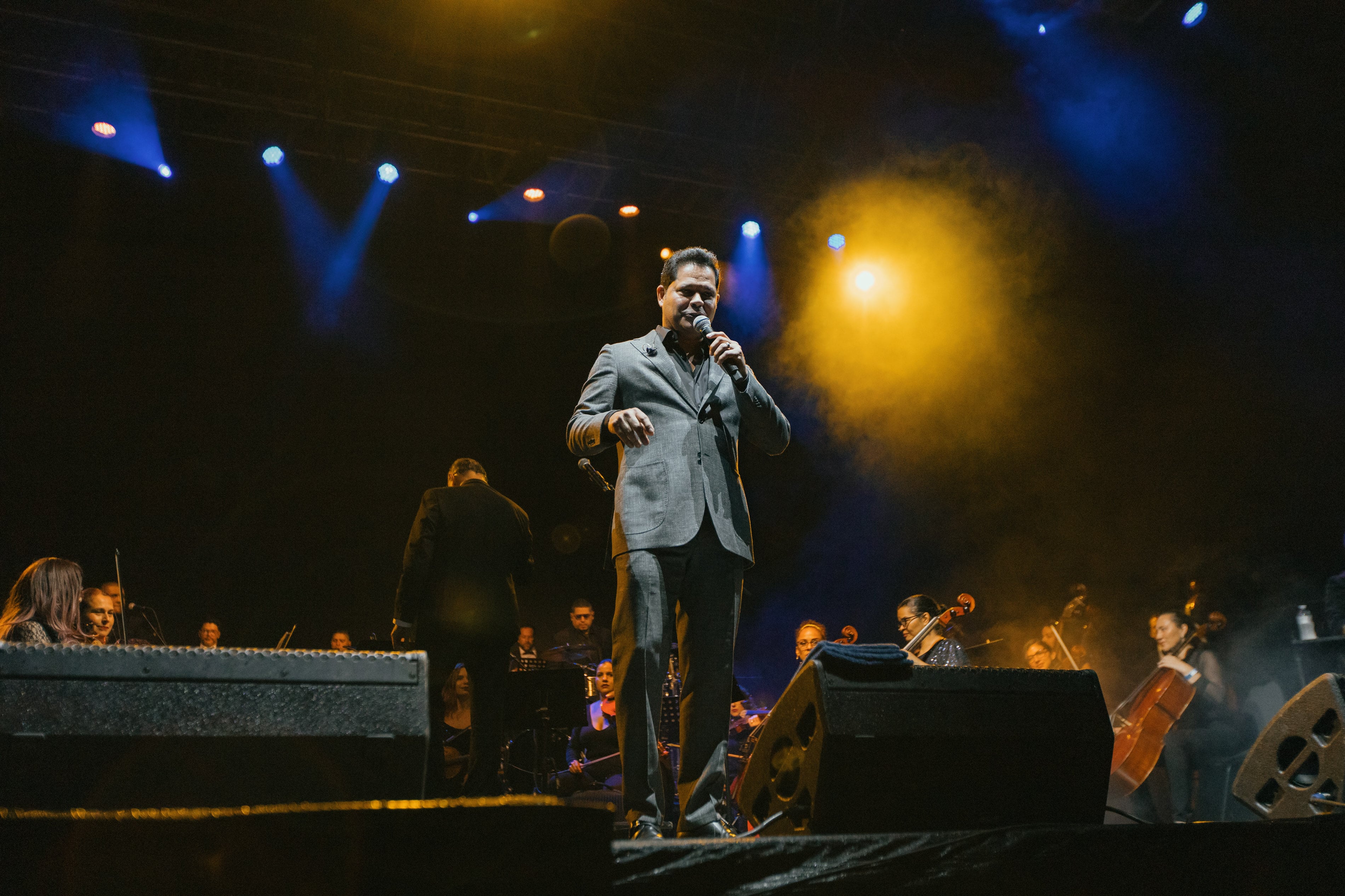 Orquesta Filarmónica Rey Ruiz Elvis Crespo