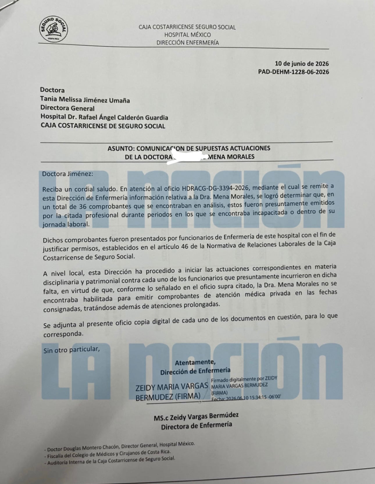 La jefa de enfermefería del Hospital México expuso que la doctora Mena Morales habría realizado 36 certificados de acompañamiento mientras estuvo incapacitada o durante la jornada laboral. El Colegio de Médicos confirmó que le suspendió el ejercicio laboral por dos meses debido a la realización de certificados mientras estuvo en incapacidad.