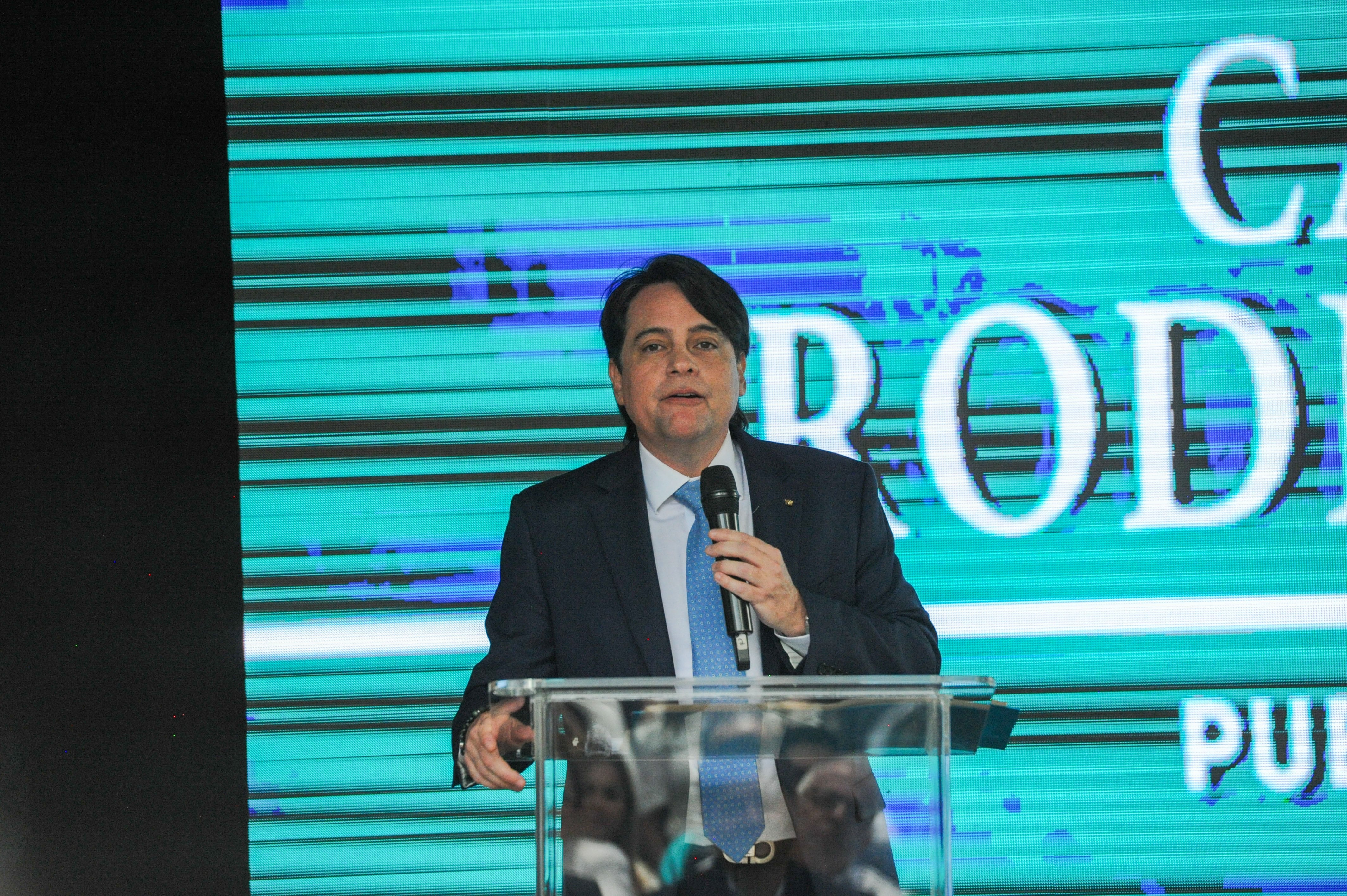 Partido Pueblo Soberano Sra Laura Fernández