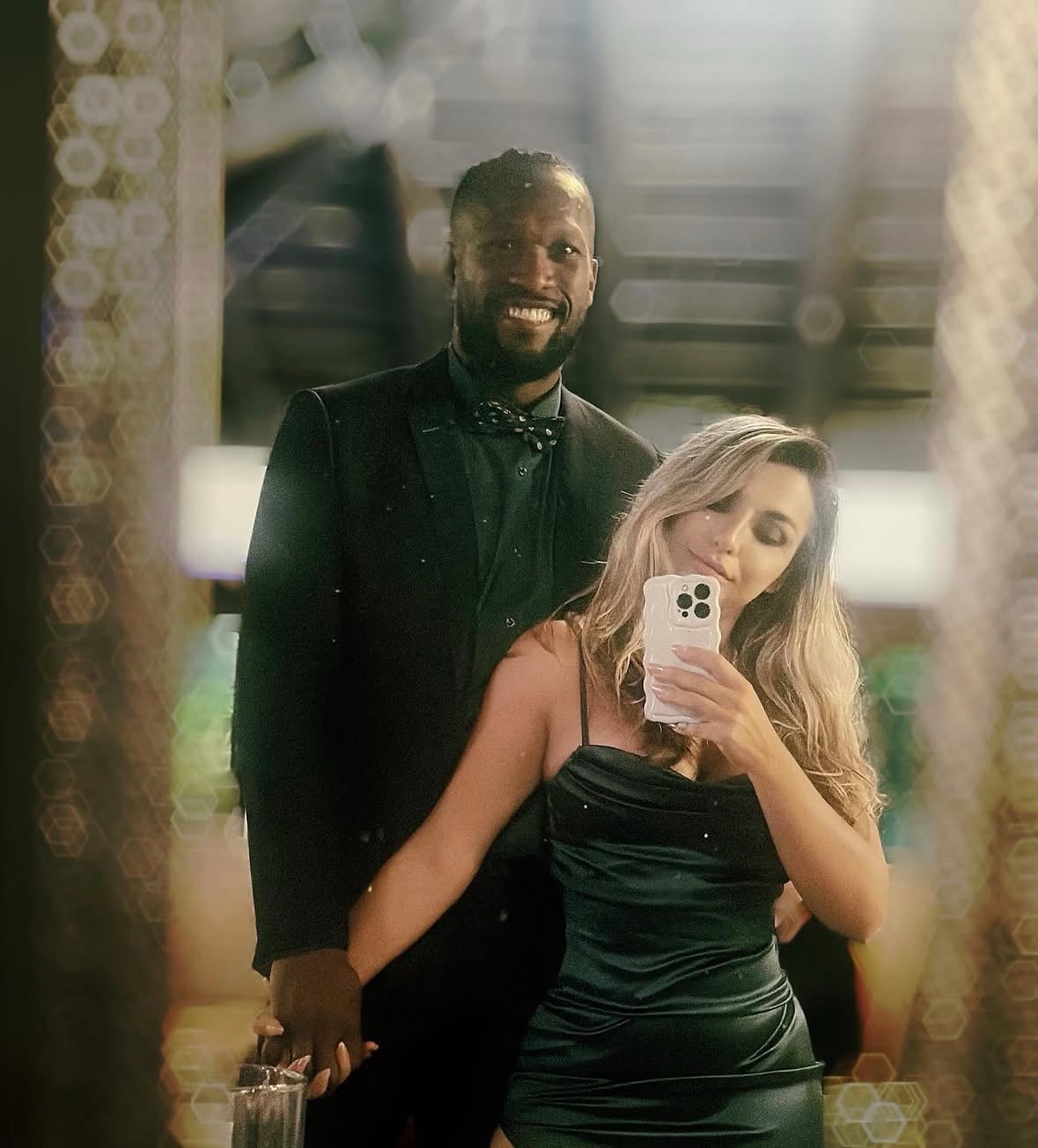 Kendall Waston y Priscila Robles son un apoyo el uno para el otro.