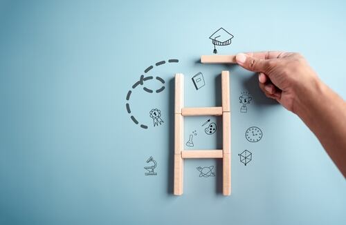 Desde el 2005, uno de los mayores desafíos del sistema educativo  es la mejora de la calidad educativa.