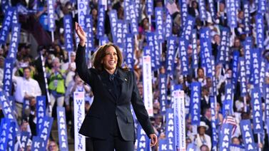 Kamala Harris enciende llama del entusiasmo juvenil en Carolina del Norte