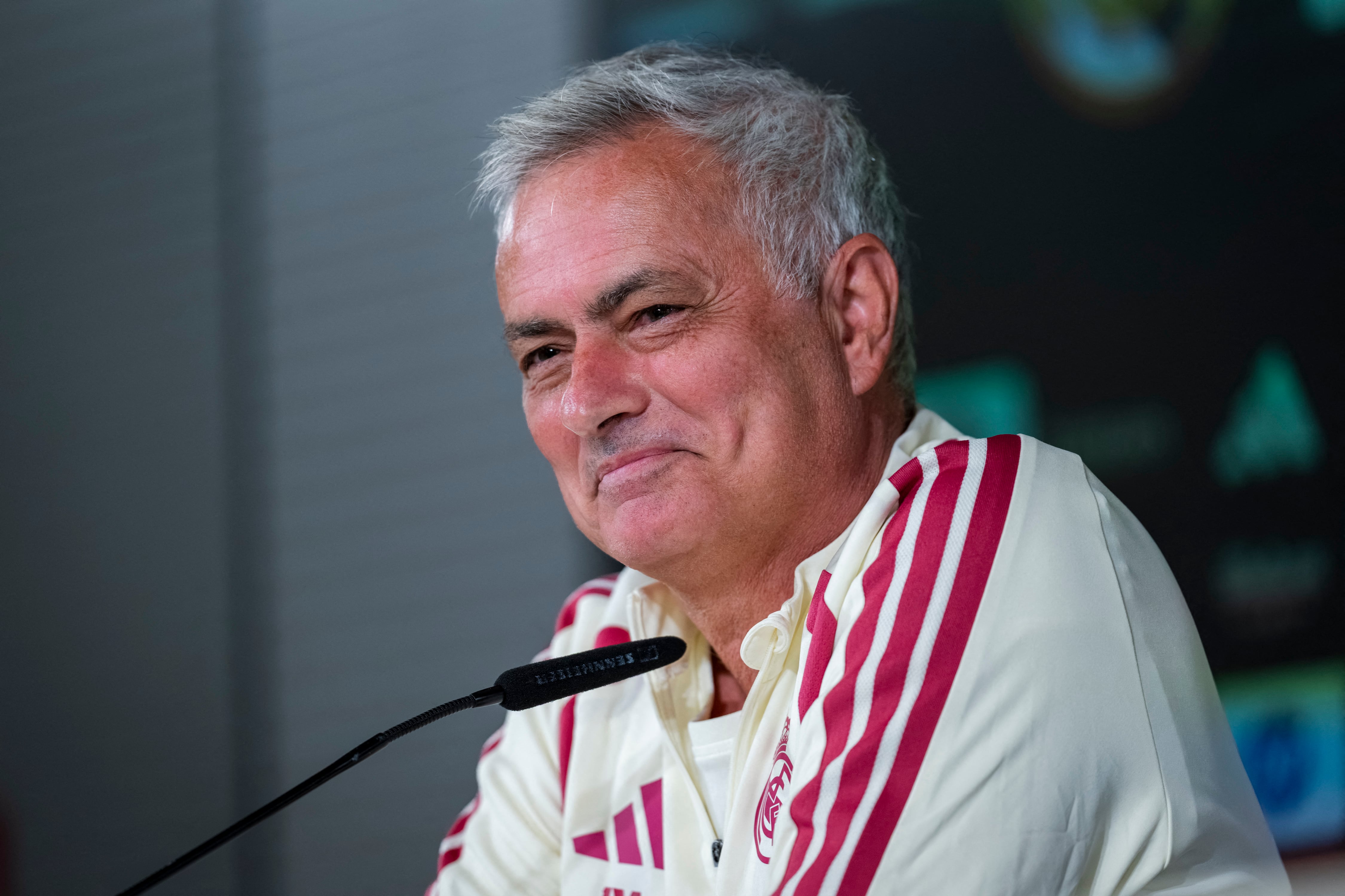 José Mourinho atiende a los medios en la conferencia de prensa antes del juego entre el Real Madrid y la Real Sociedad, que se disputará este miércoles 26 de agosto por la Liga Española.