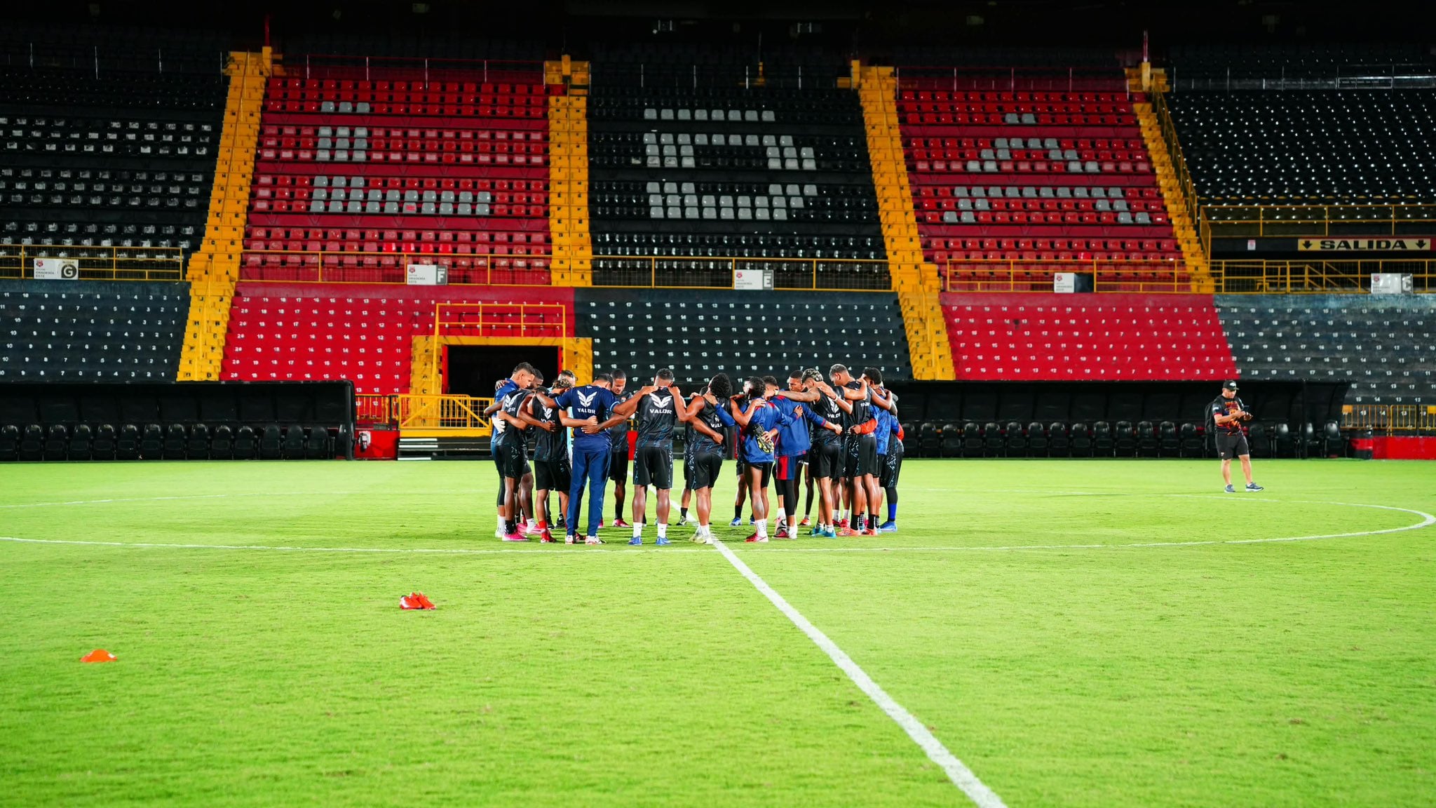 Plaza Amador necesita puntuar contra Liga Deportiva Alajuelense para clasificar a cuartos de final en la Copa Centroamericana de Concacaf.