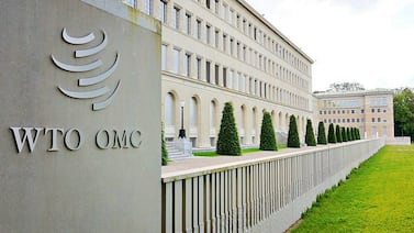 OMC advierte que el comercio mundial enfrenta sus ‘mayores perturbaciones’ y alerta por impacto en el PIB