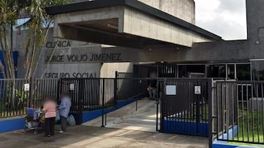 Ofrecía casas y carros, decía tener cáncer y prometía maestrías en Chile: denunciantes relatan las aparentes estafas por las que entregaron millones a una trabajadora social de la CCSS