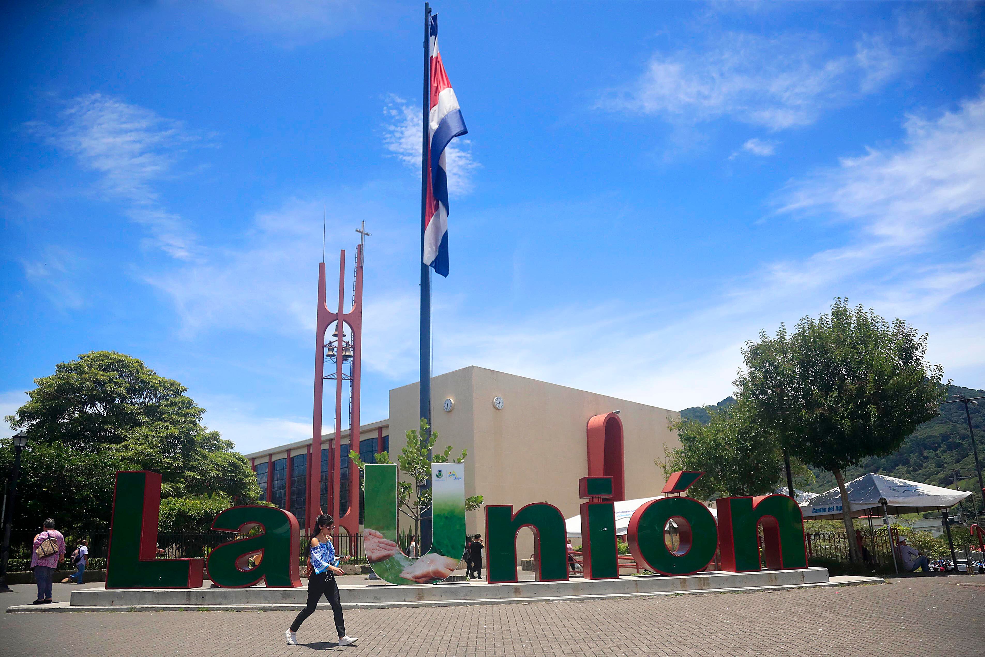 30/08/2023 Tres Ríos, La Unión. La ola de violencia llegó también a este cantón cartaginés. En los últimos meses y días se han registrado varios muertos por homicidio, asociados asaltos, ajuste de cuentas, narcotráfico y drogas en general.