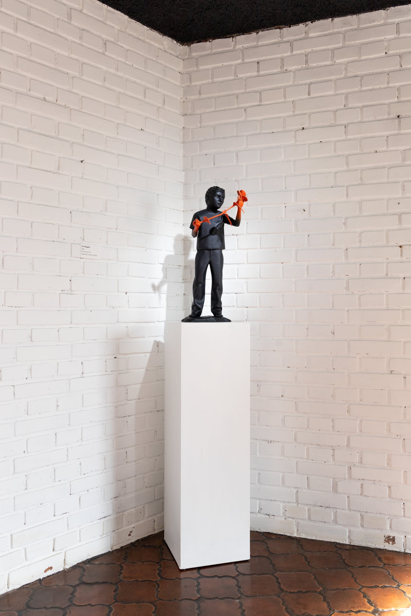 En la obra de Daniel Gómez, se encuentran cierta ingenuidad y un aspecto más inquietante.