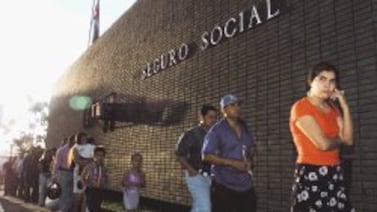 Editorial: Hospitales de sobra