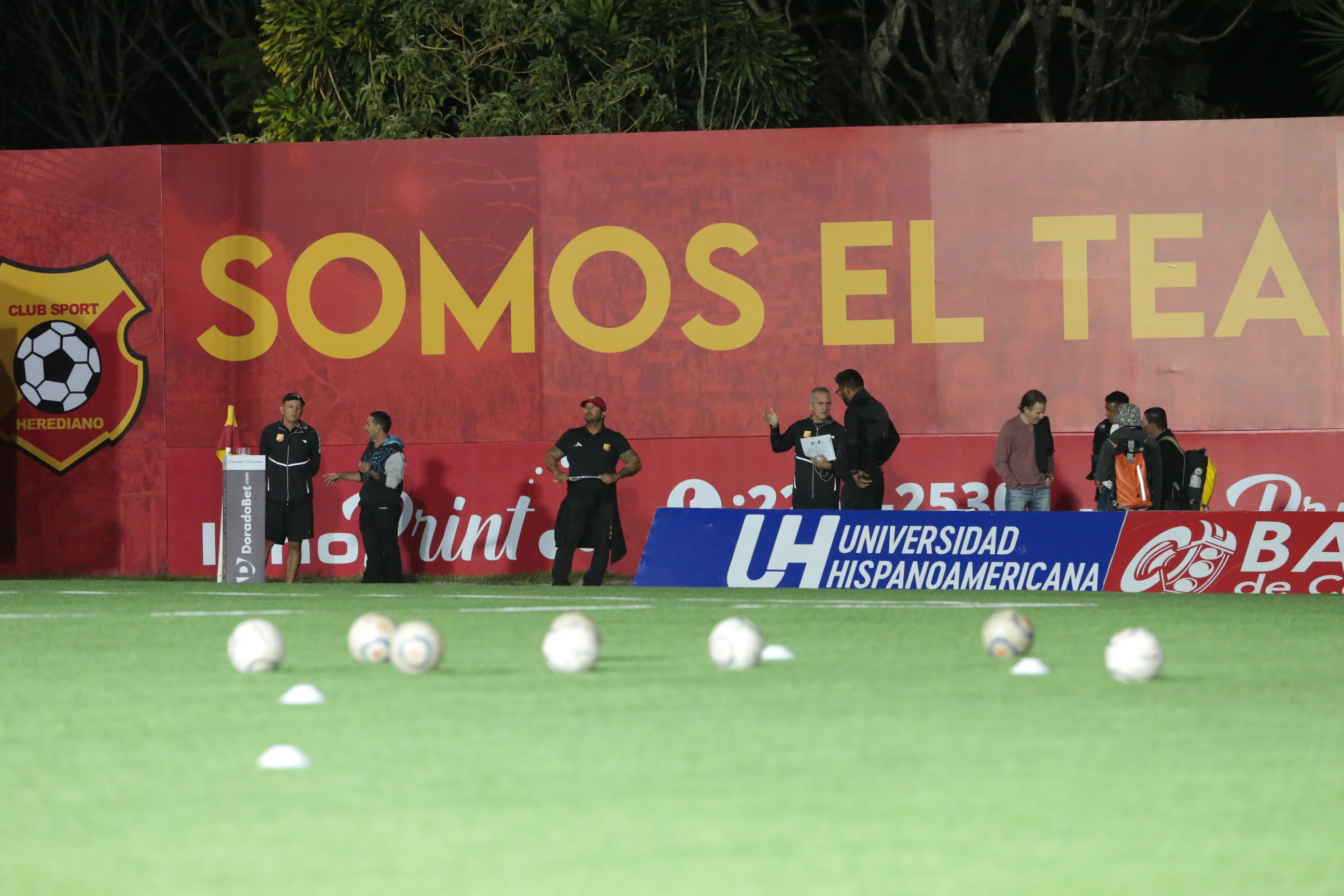 24/01/2024/ Juego entre el Club Sport Herediano vs Deportivo Saprissa por la jornada 4 del torneo clausura de la copa Promerica en el estadio Carlos Alvarado de Santa Bárbara de Heredia / Foto John Durán