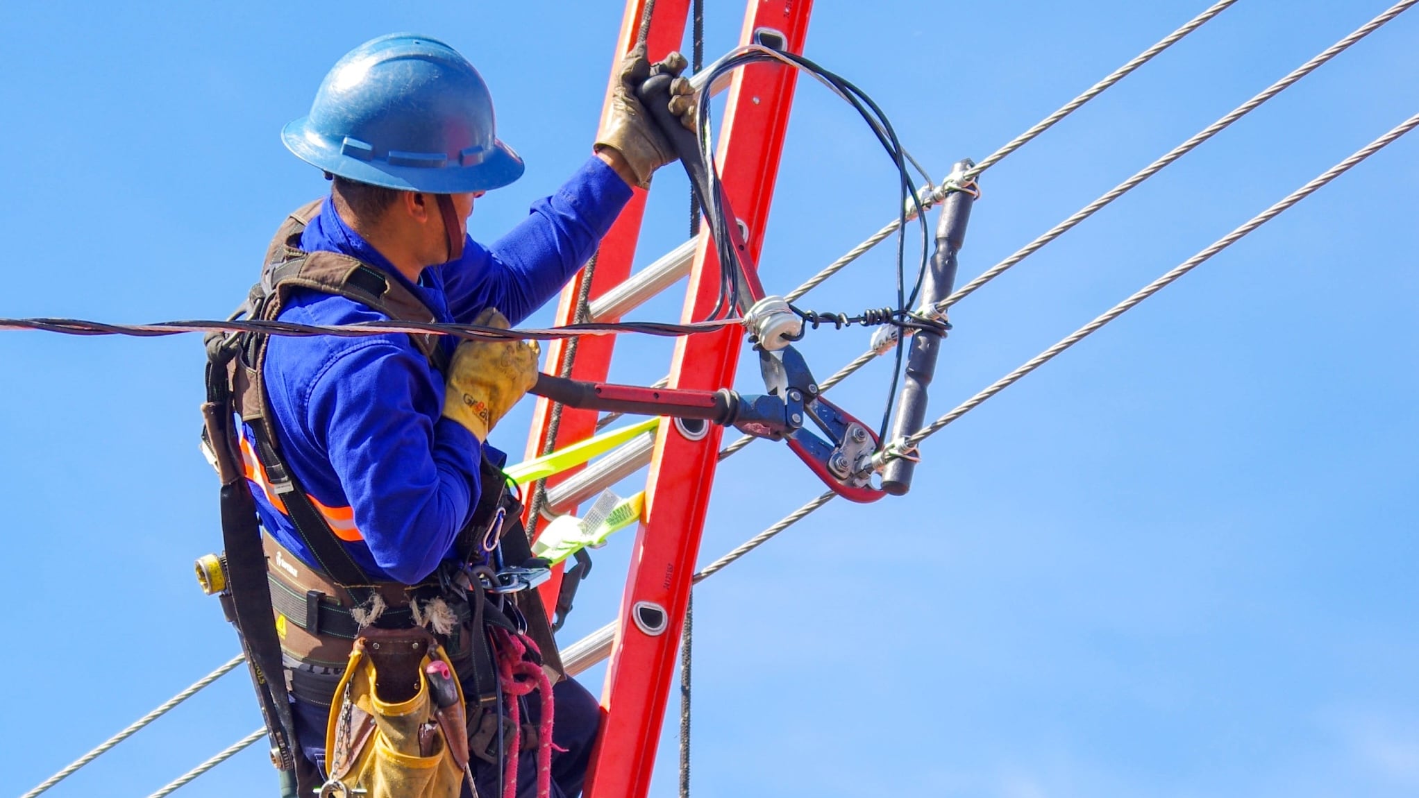 CNFL anuncia más de 20 cortes programados de luz en San José, Curridabat, Pavas y Heredia, del 28 de octubre al 18 de noviembre. Consulte las fechas, horas y zonas afectadas
