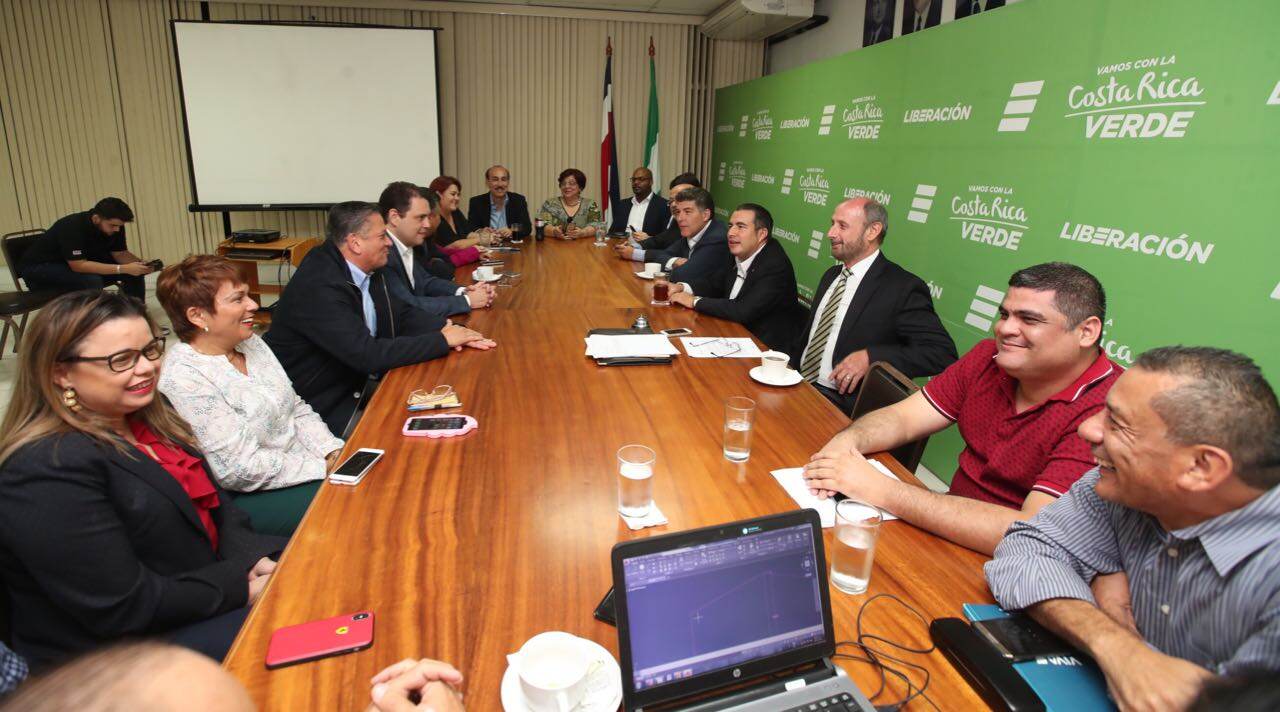 El Directorio Político del PLN se reunió este 4 de abril, en el Balcón Verde, para discutir la posición del partido frente al llamado del presidente electo Carlos Alvarado.
