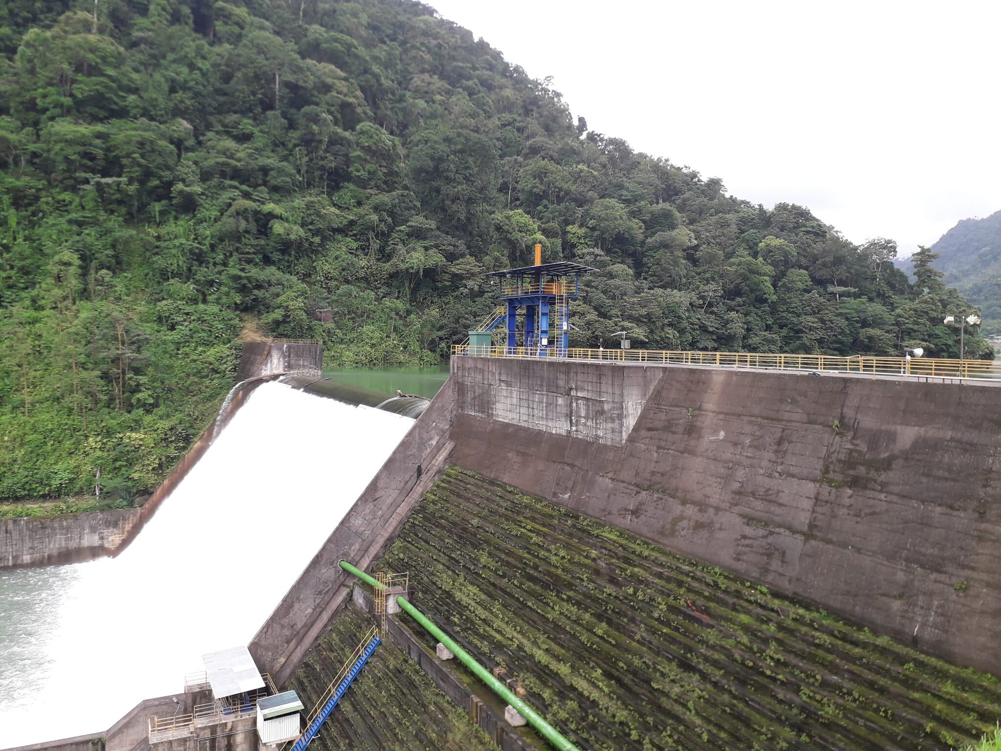 Planta hidroeléctrica Peñas Blancas.