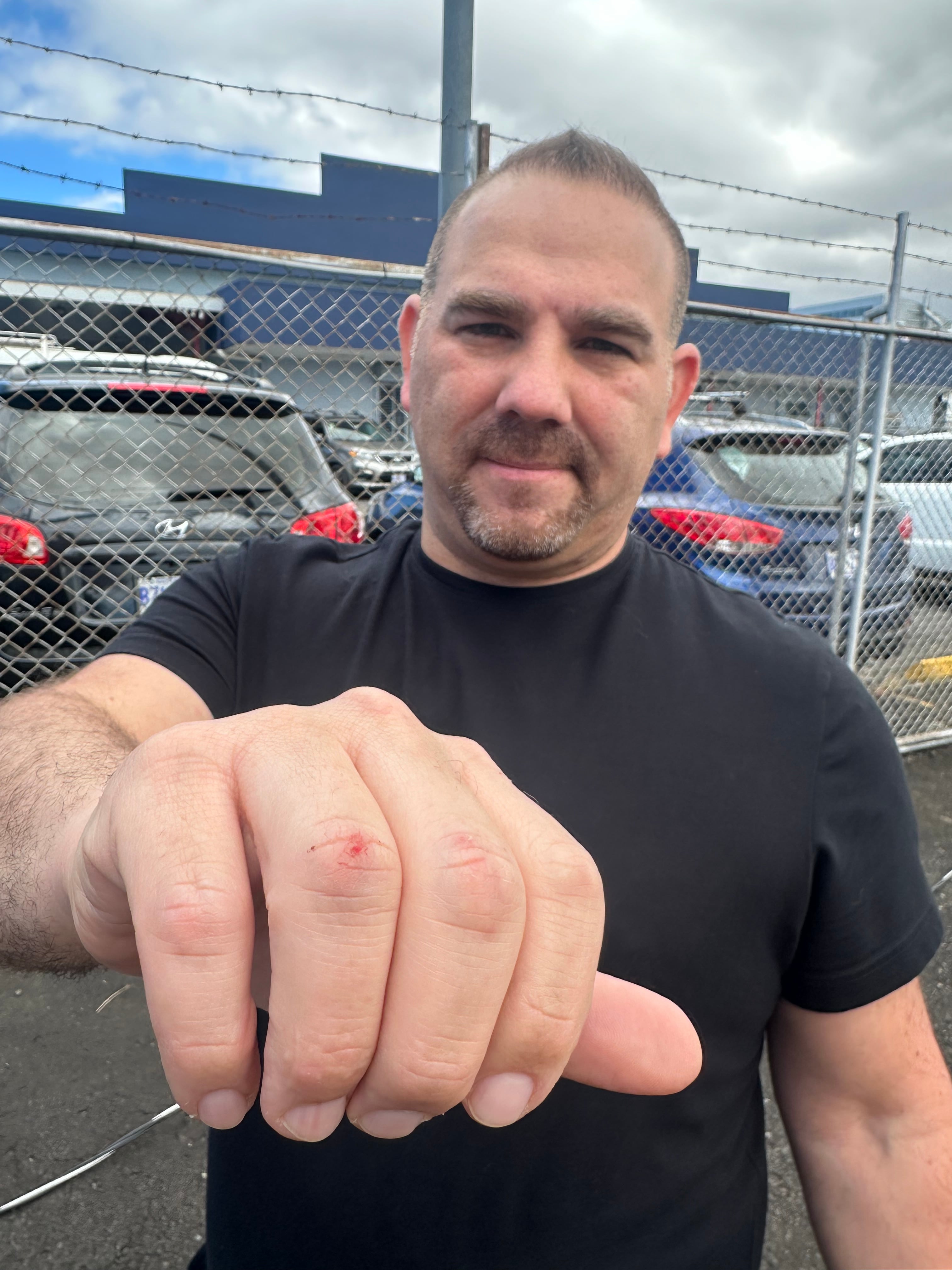 La campaña de Laura Fernández se reunió con pastores evangélicos del templo bíblico en Tibás / Foto John Durán