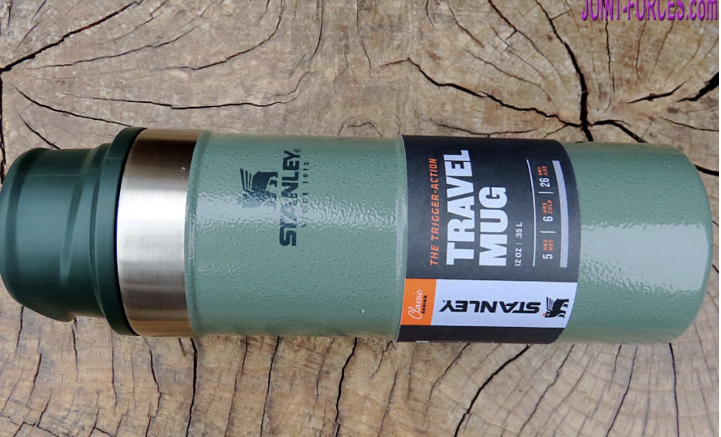 Tazas y botellas Trigger Action de Stanley