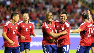 Gustavo Alfaro deja por fuera al jugador por el que clamaba