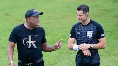 Analista arbitral es tajante con designación de Keylor Herrera para pitar el clásico Saprissa vs. Alajuelense