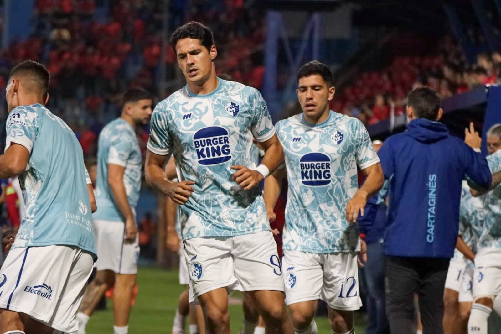 José de Jesús González es uno de los jugadores titulares de Cartaginés en el partido contra Municipal en Guatemala, en la Copa Centroamericana de Concacaf.