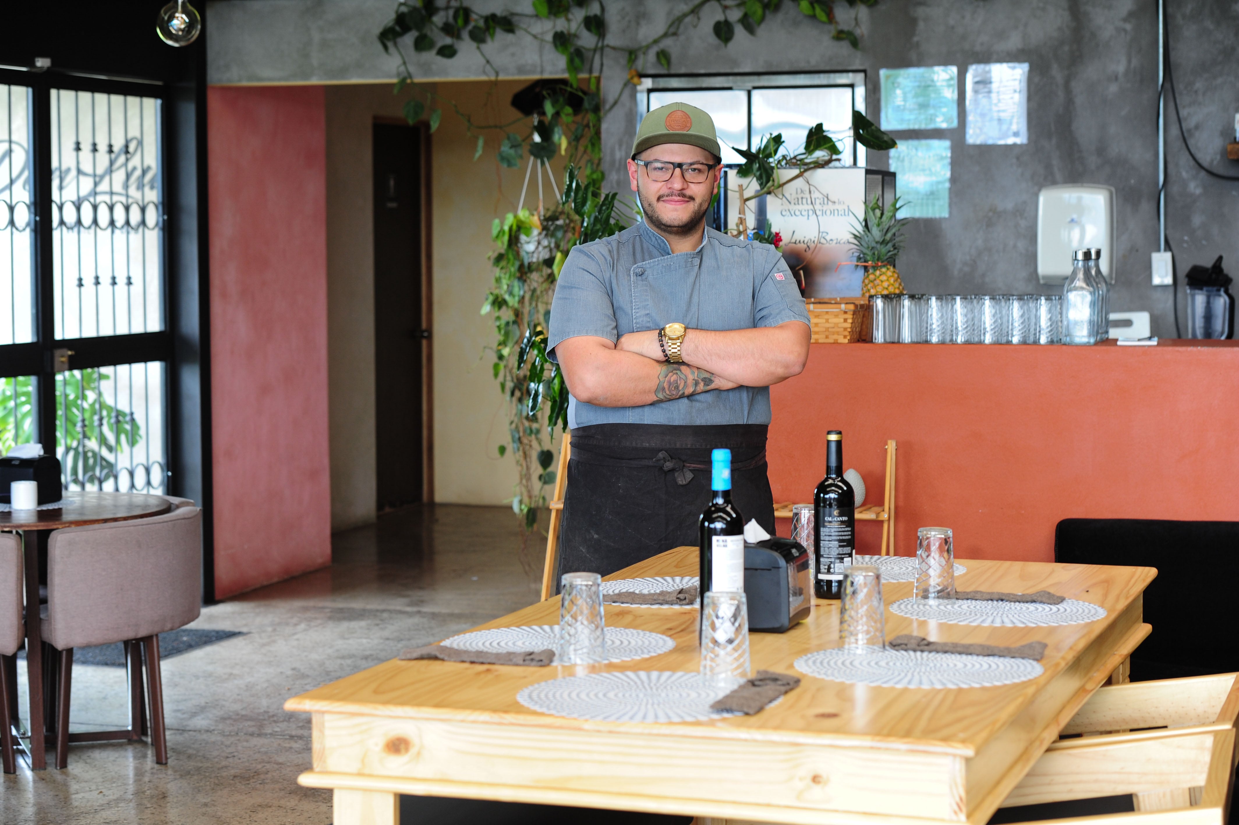 Sr Esteban Cordero dueño del bar y restaurante Don Luis