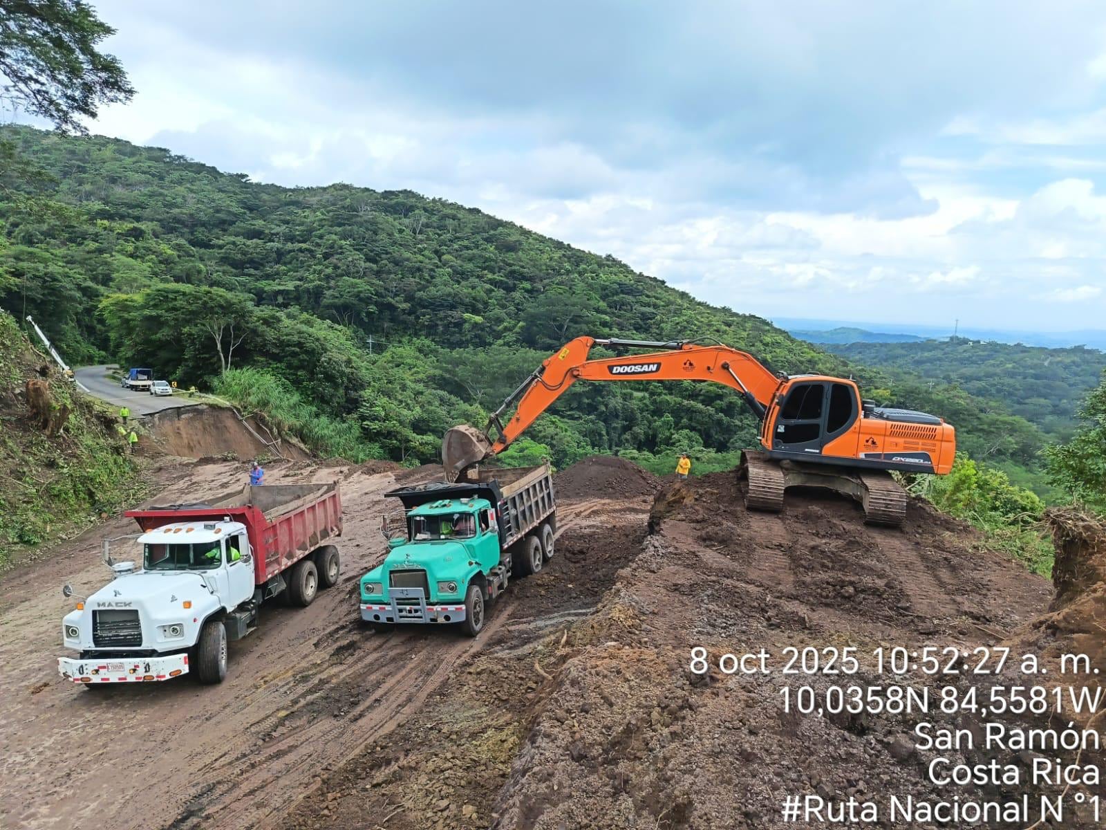 Inicio de obras para puente en Cambronero.