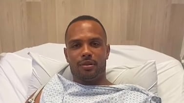 Futbolista convulsiona en pleno partido en el Maracaná y aterra a compañeros y rivales: vea el impactante momento