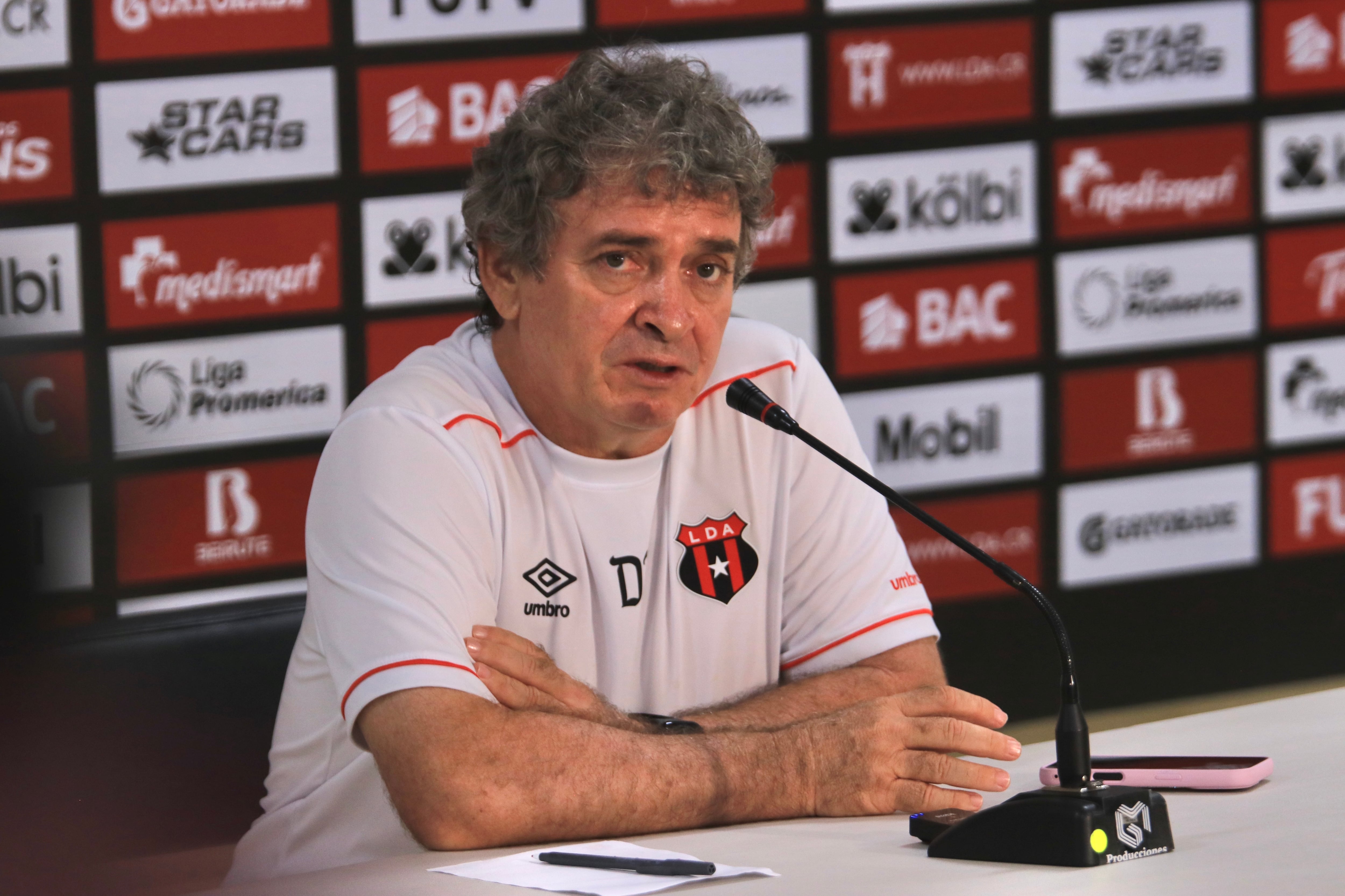Oscar Ramírez, técnico de Liga Deportiva Alajuelense