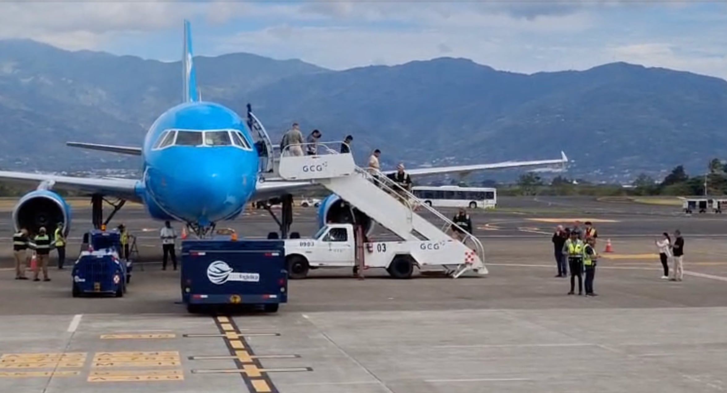 Primer grupo de migrantes llegó al país