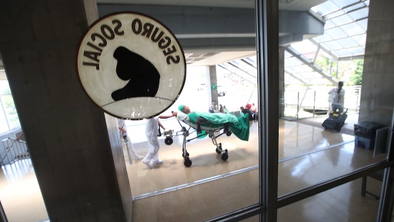 Impago estatal a la CCSS amenaza prestación de servicios médicos en Costa Rica