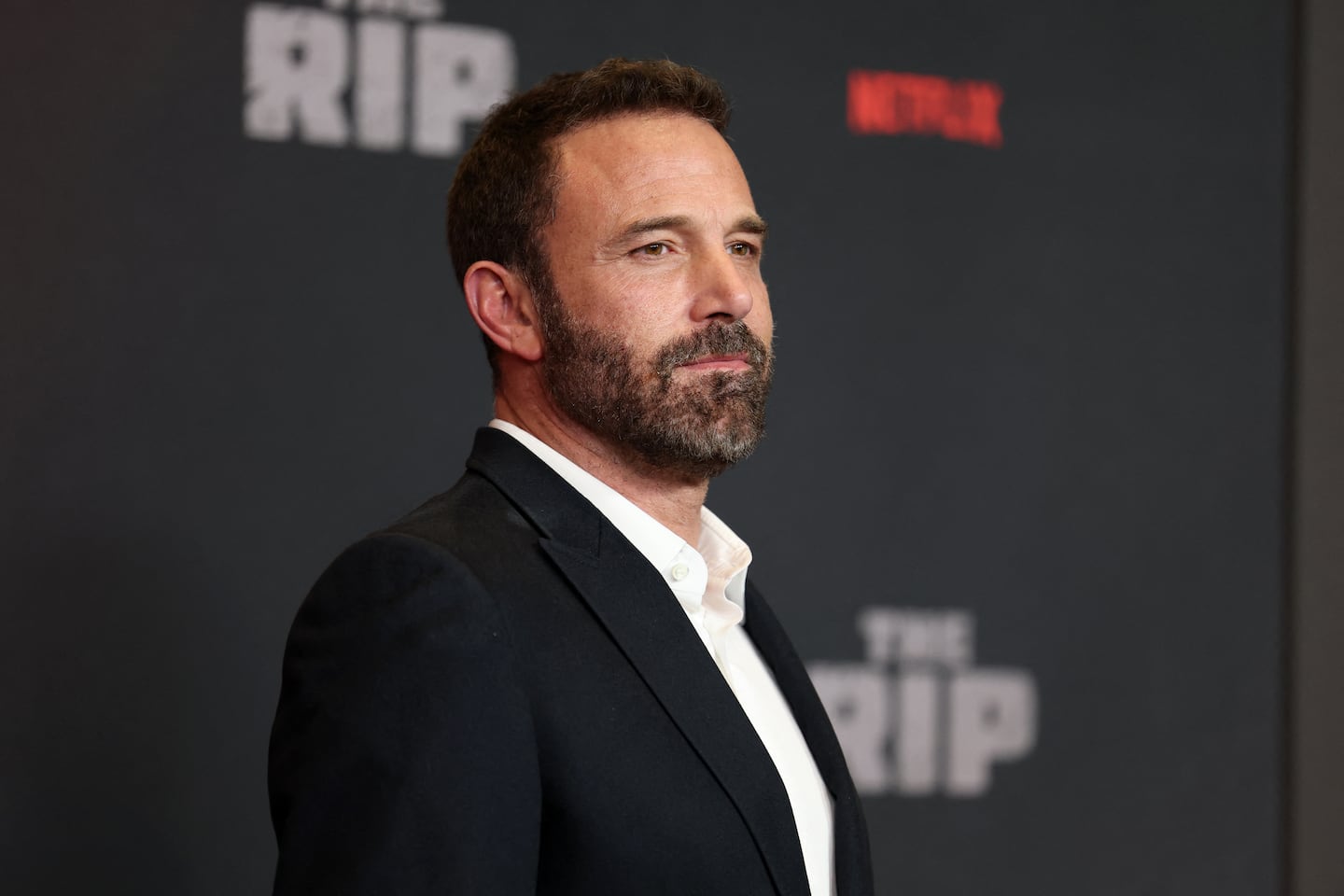 Ben Affleck cierra acuerdo de hasta $600 millones con Netflix por su startup de producción de películas con inteligencia artificial