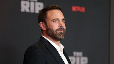 Ben Affleck llega a un acuerdo de $600 millones con Netflix por su startup de producción de películas con IA