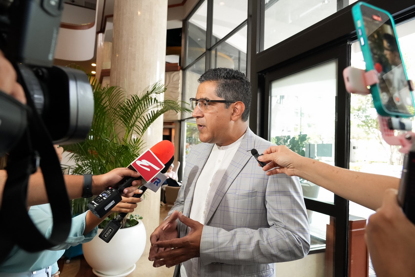 10/08/2025. Presentación Fórmula Laura Fernández. Hotel Aurola, San José. Fotografía: Lilly Arce.