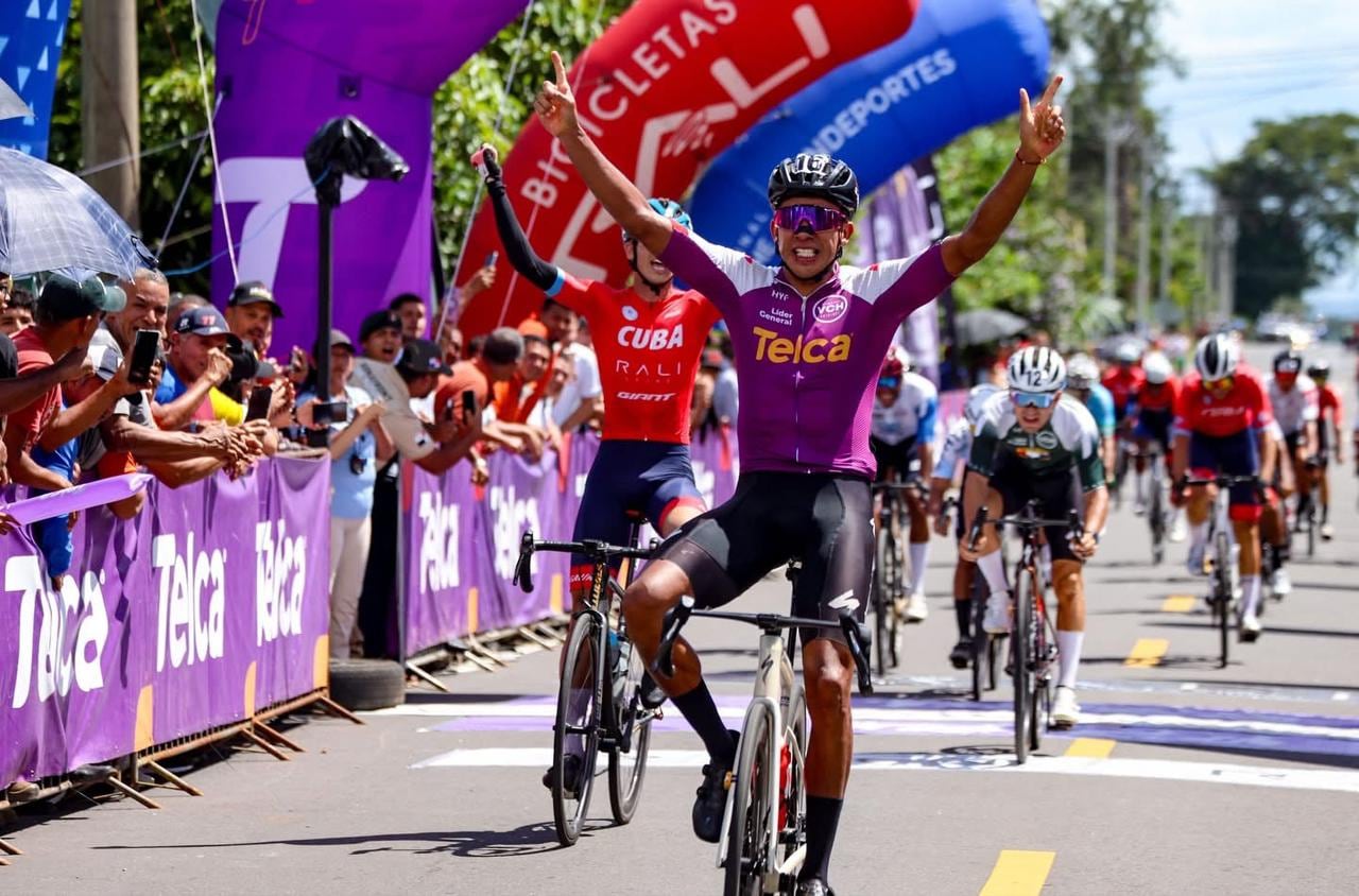 Pablo Mudarra
Ganador cuarta etapa
Vuelta a Chiriquí Panamá
24 de noviembre del 2025
Cortesía: Federación de Panamá
