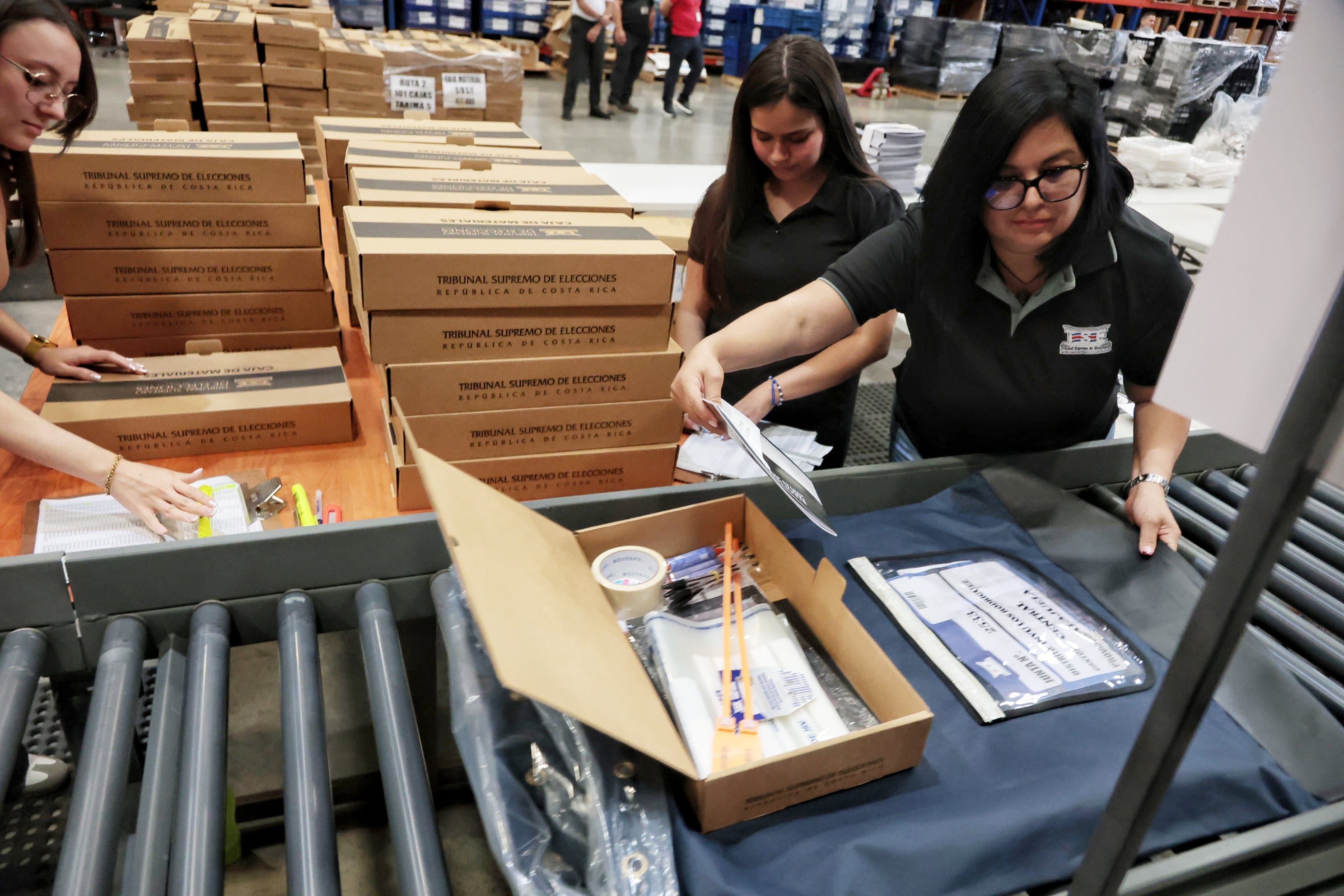 TSE empaque material electoral / Elecciones 2926
