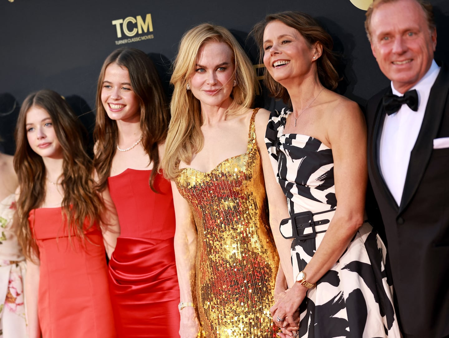 Hijas de Nicole Kidman rompen relación con su padre tras divorcio que sacudió a la familia, según Daily Mail