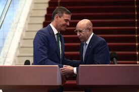 Las Islas Canarias se están convirtiendo en el epicentro de la migración irregular en España.