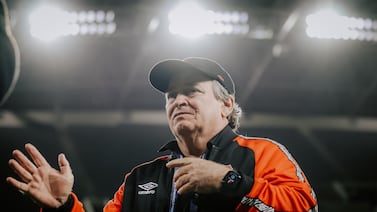 Aficionados de Alajuelense le hablan claro y directo a Óscar ‘Macho’ Ramírez